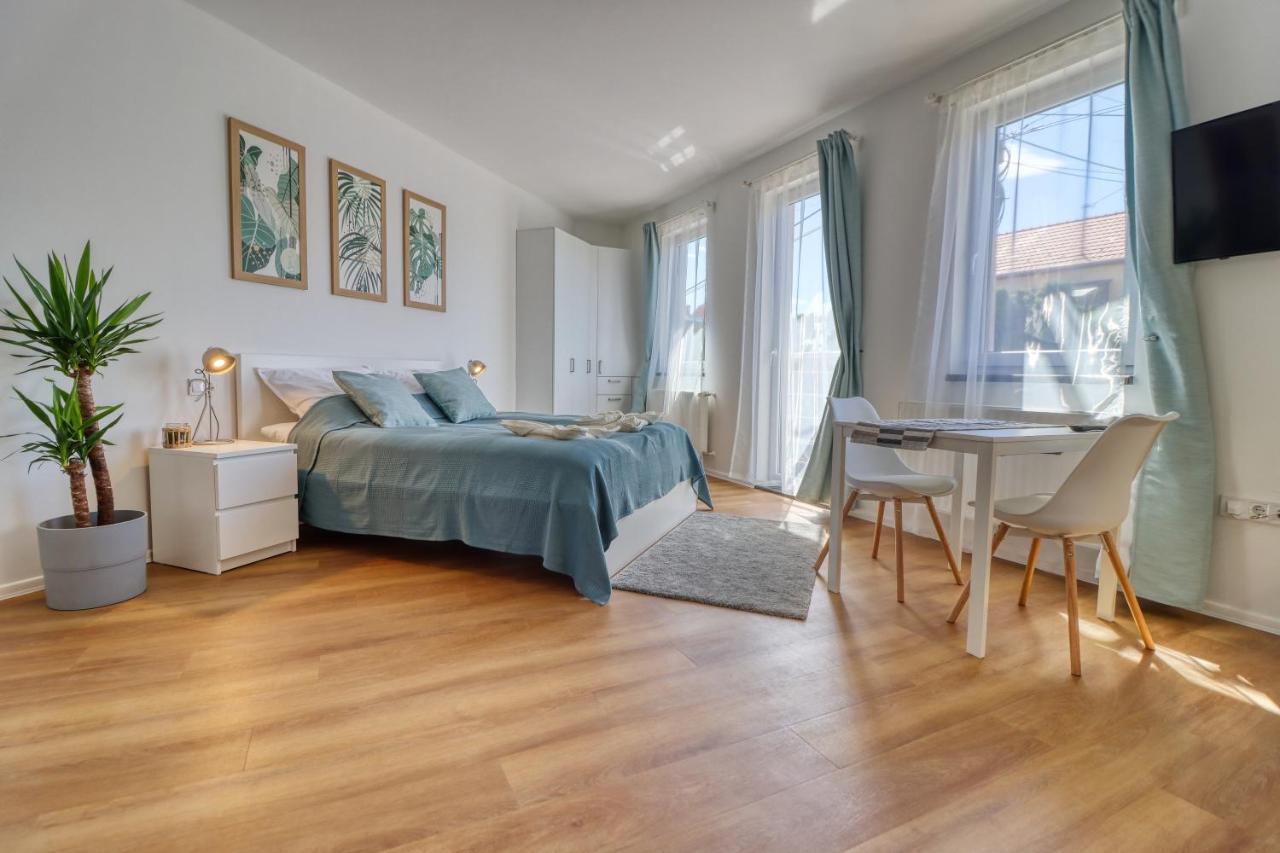 Barka Apartman Eger Exterior foto